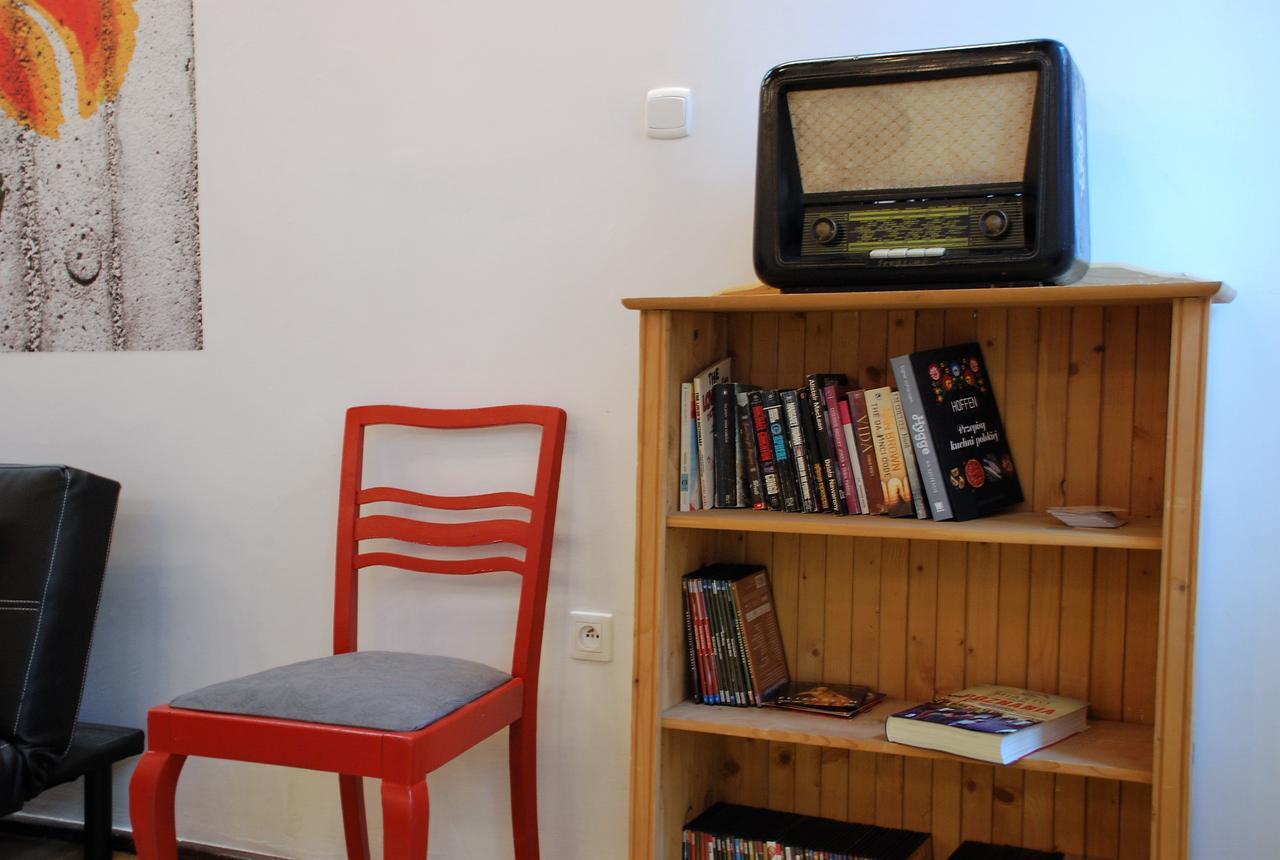بوزنان Folk Hostel المظهر الخارجي الصورة