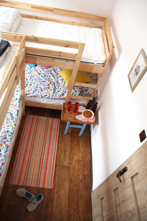 بوزنان Folk Hostel المظهر الخارجي الصورة