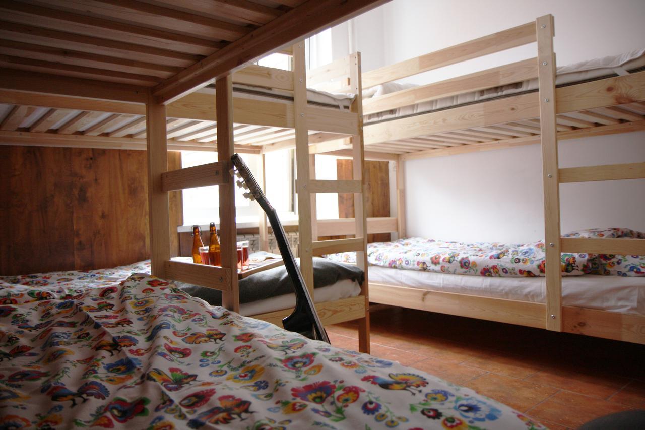 بوزنان Folk Hostel المظهر الخارجي الصورة