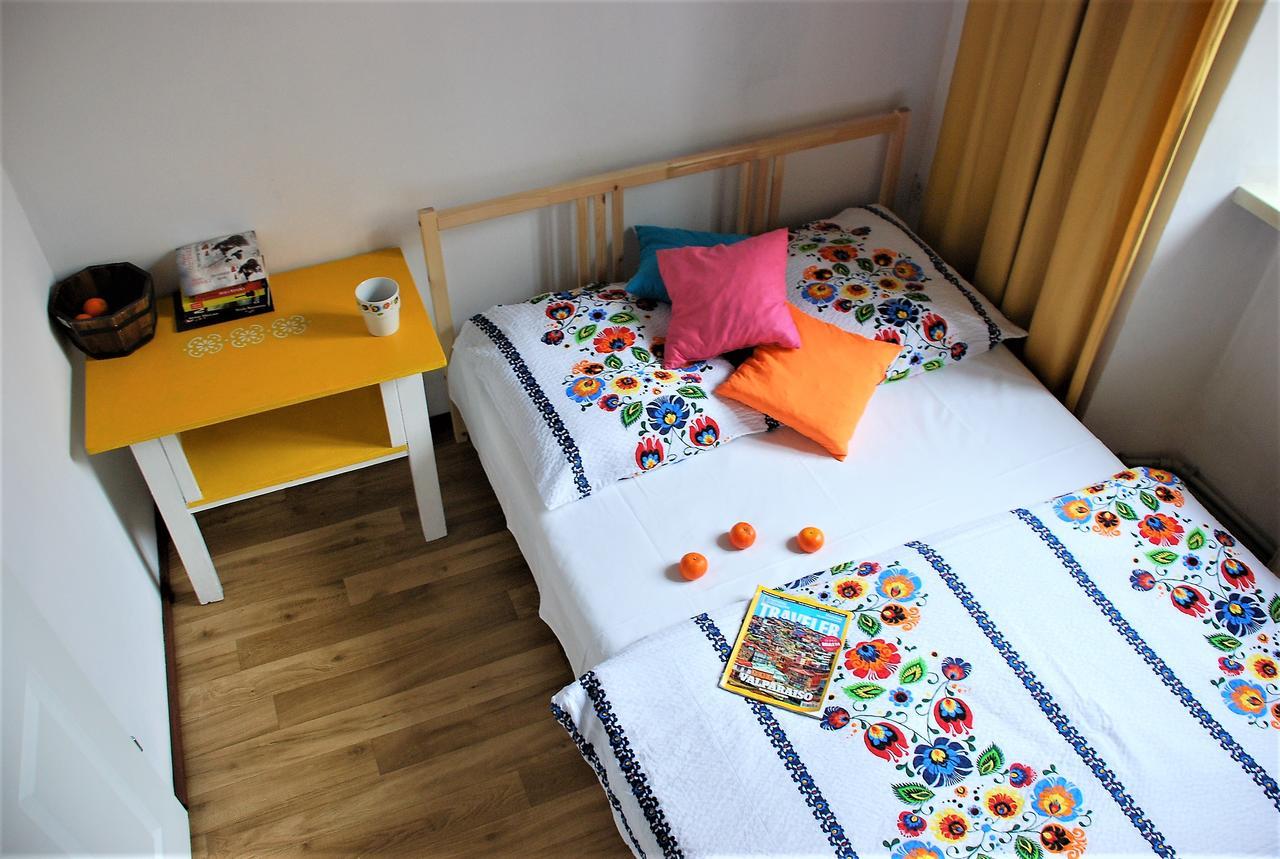بوزنان Folk Hostel المظهر الخارجي الصورة
